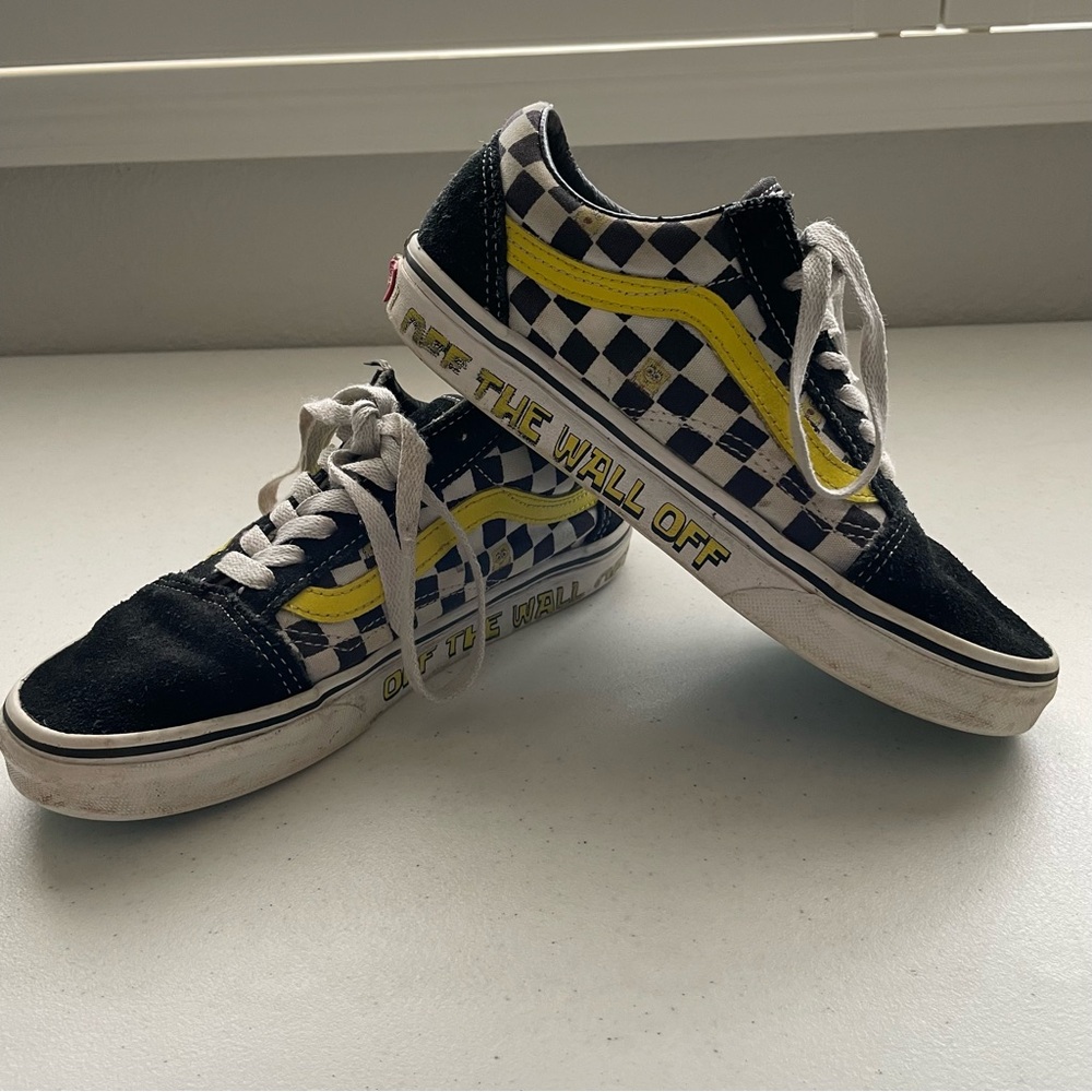 SpongeBob SquarePants - Vans - Big Kid Size 4